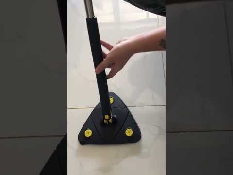 Vídeo ilustrativo de mop triangular giratório. Modelo equivalente: aparência, medidas e acessórios podem variar. Confira as características e os itens inclusos na descrição.